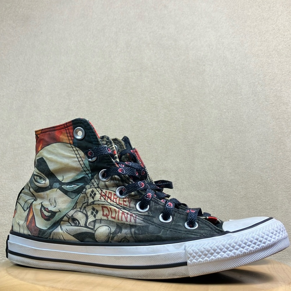 Converse x DC Comics Harley Quinn Chuck Taylor All Star Sneaker Shoes M 6 / W 8